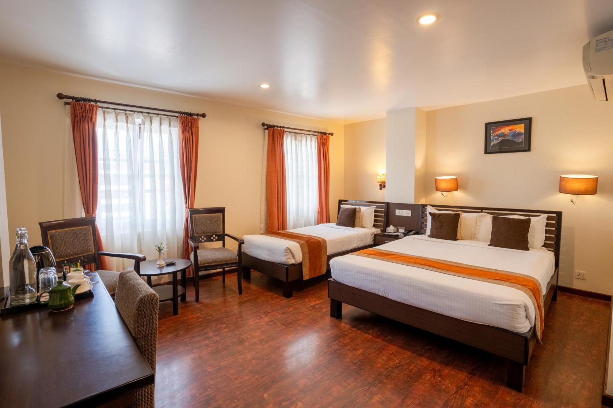 The Luxe Inn Boutique Hotel กาฐมาณฑุ ภายนอก รูปภาพ